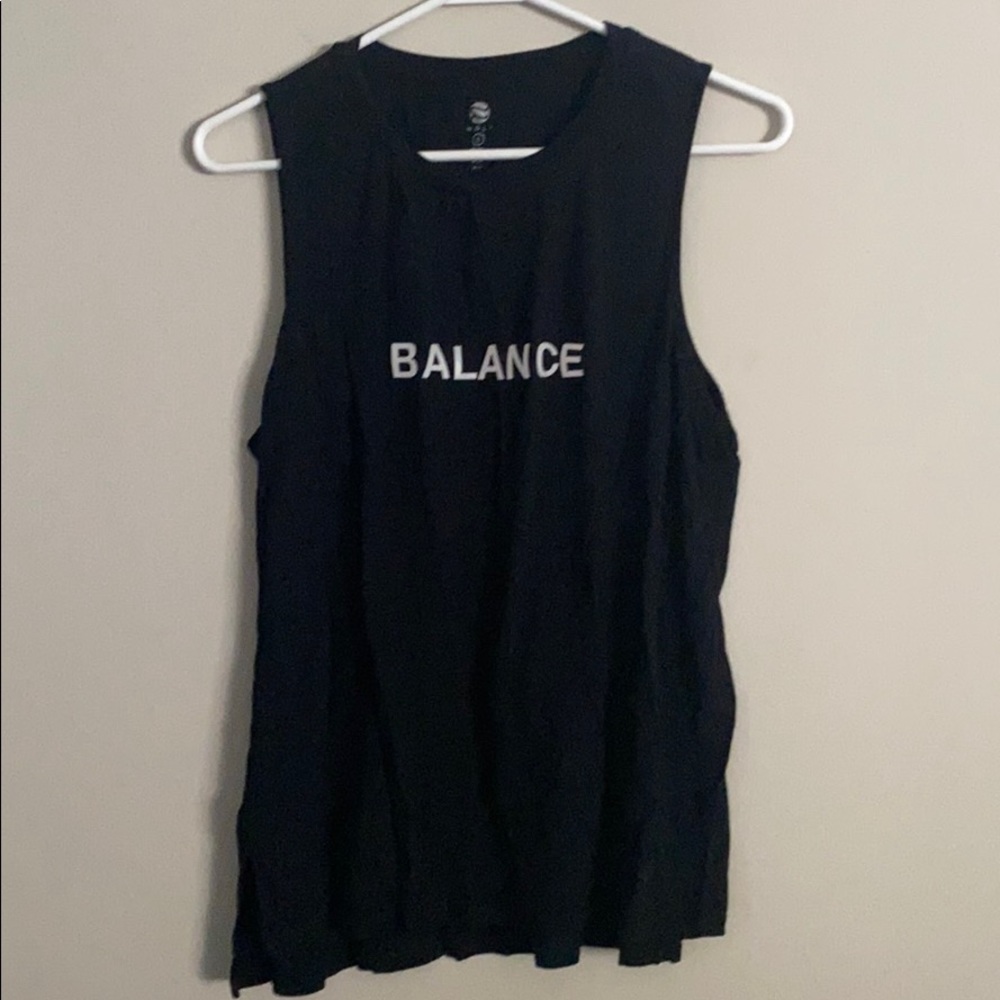 Noli Reflective Balance tank.